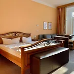 Forsthaus Siehdichum Hotel