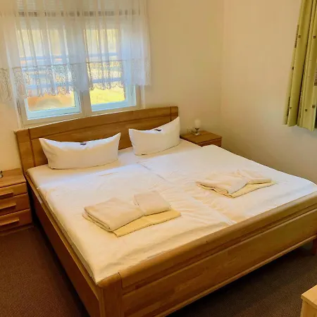 호텔 Forsthaus Siehdichum *