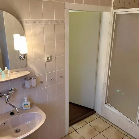 Forsthaus Siehdichum 호텔 *