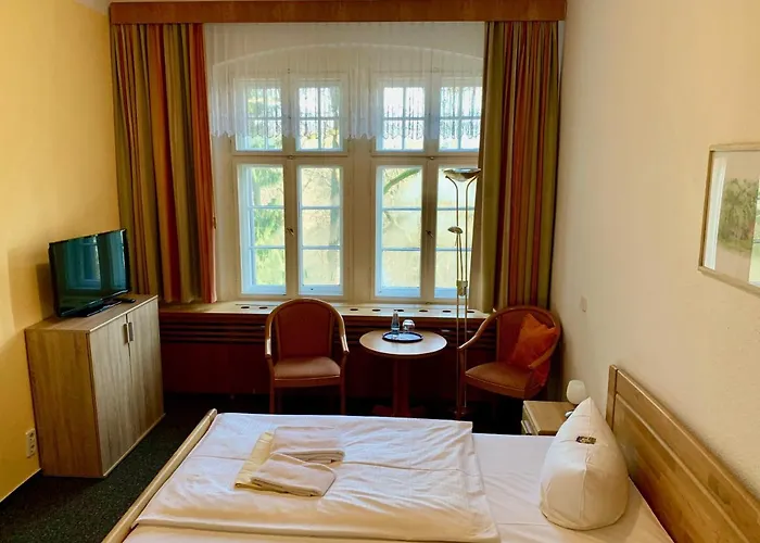 Forsthaus Siehdichum * Grunow-Dammendorf